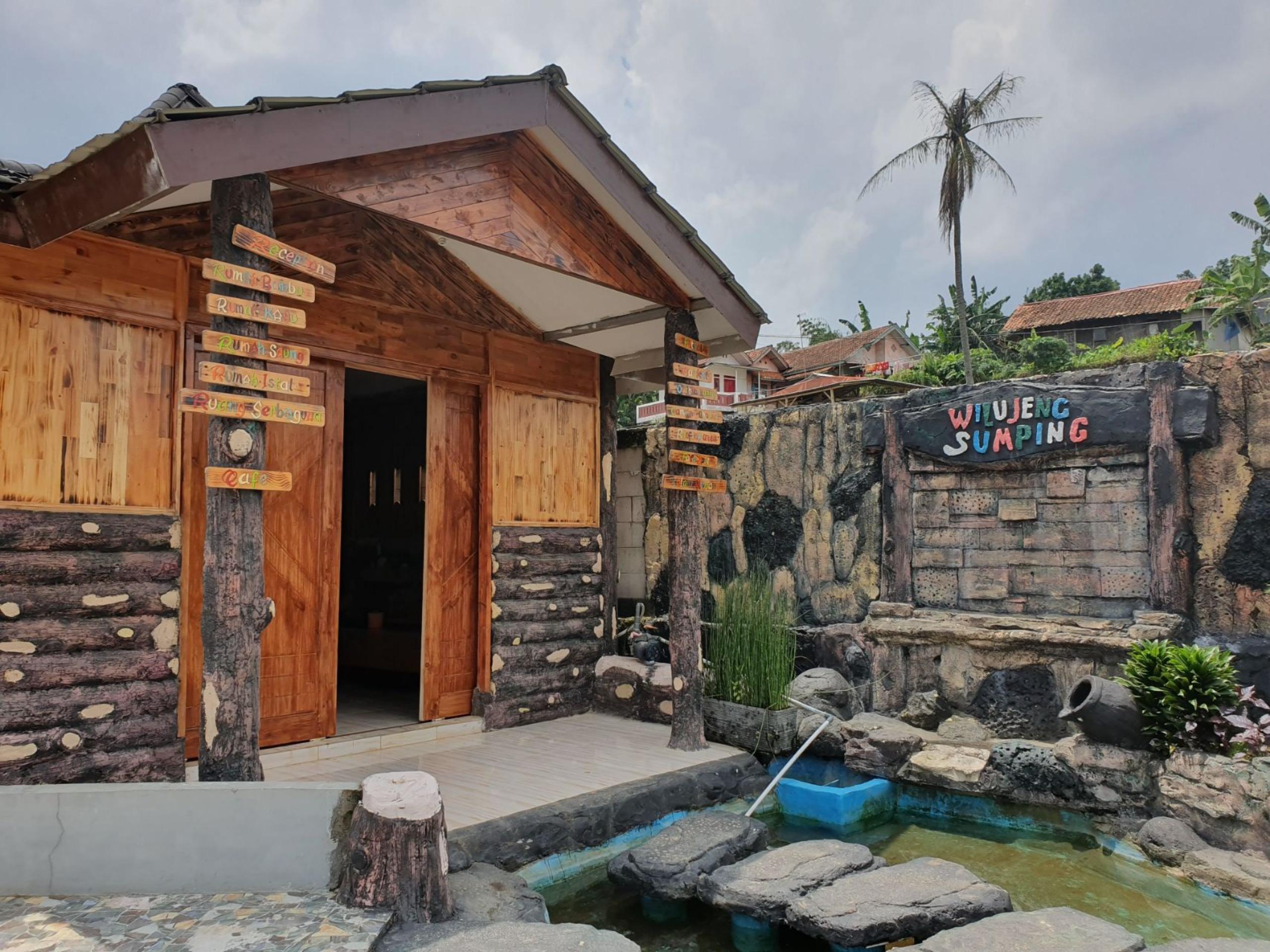 Hotel Reddoorz At Kampung Istal Bogor Exterior foto