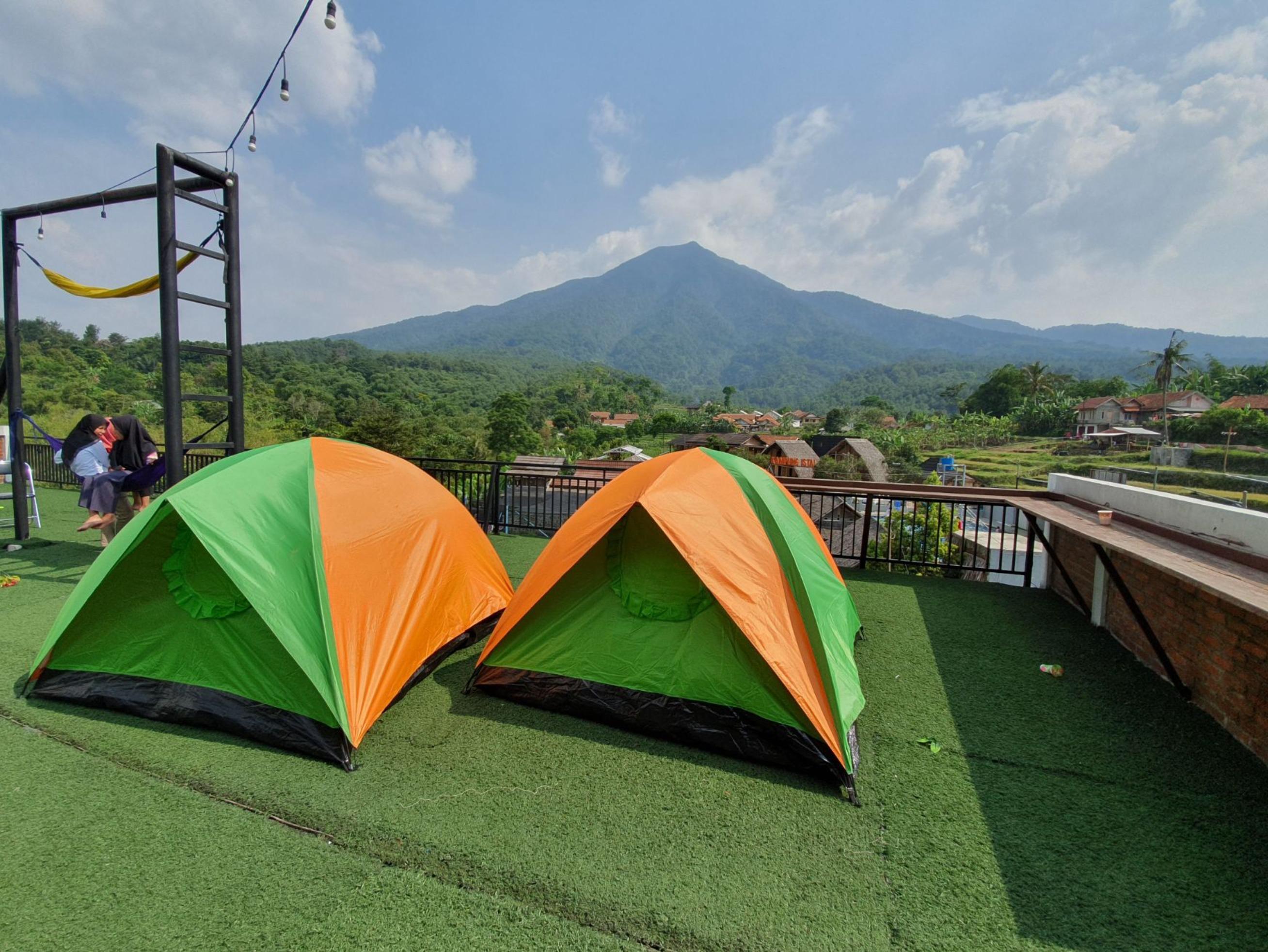 Hotel Reddoorz At Kampung Istal Bogor Exterior foto