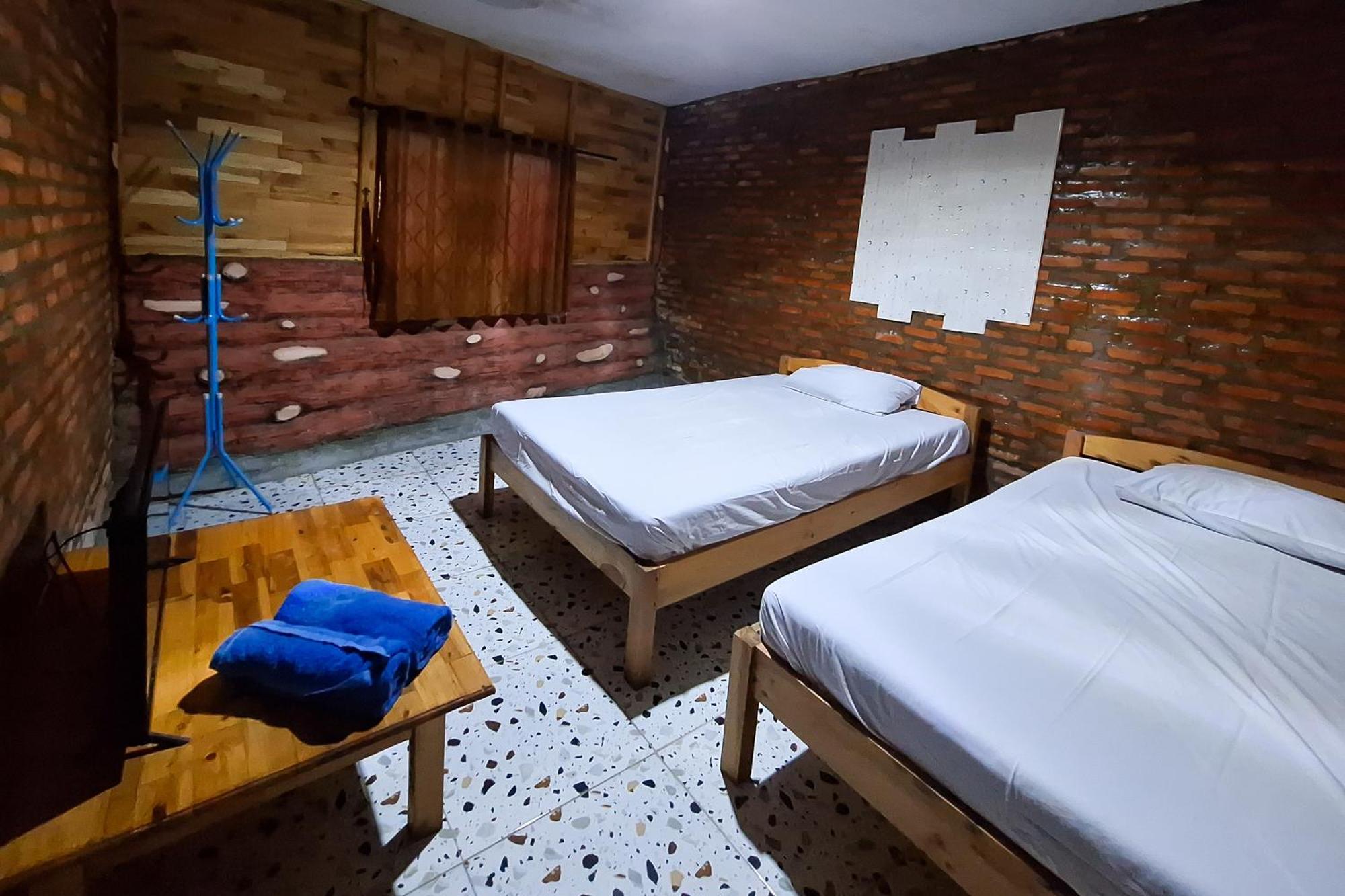 Hotel Reddoorz At Kampung Istal Bogor Exterior foto